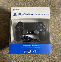 Controller Wireless DualShock 4 pentru PlayStation 4